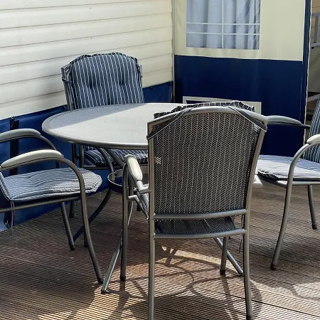 Camping Parc Des Sources *